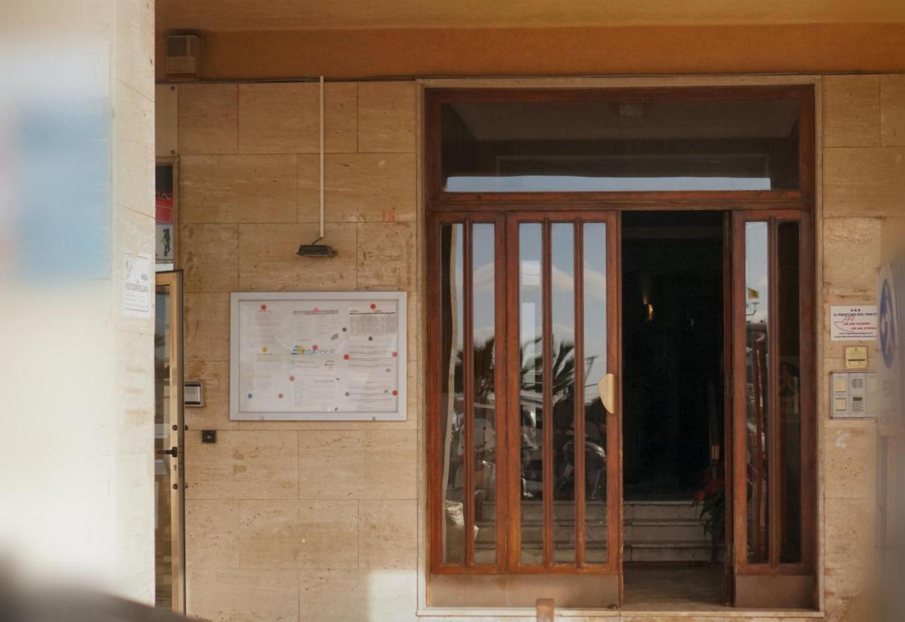 B&B Il Profumo Del Porto Trapani Extérieur photo
